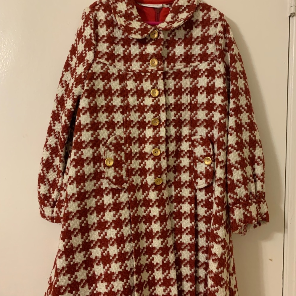 Bonnie Jean 6X Red dress and coat. Almost brand new. Excellent condition.